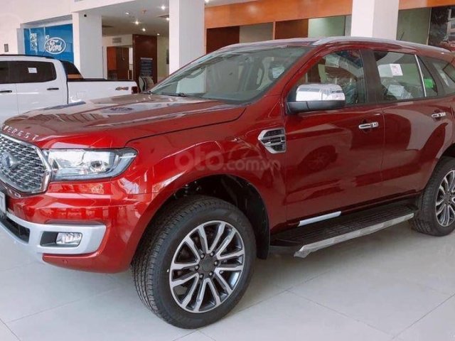 Bán ô tô Ford Everest Titanium 4x2 năm 2021, màu đỏ