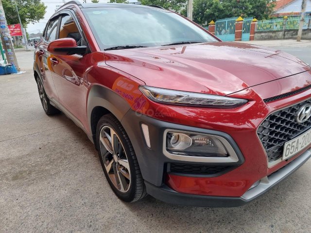 Hyundai Kona 1.6 Tubro năm 2016 giá siêu mềm0