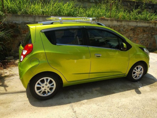 Bán Chevrolet Spark đời 2013, màu xanh lục