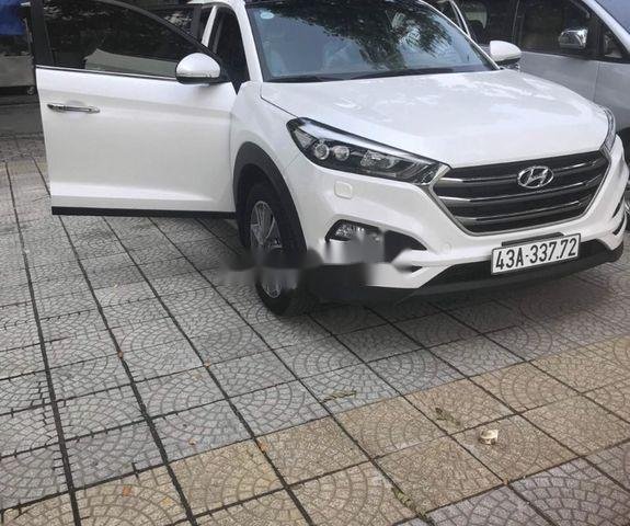 Bán Hyundai Tucson năm 2018 giá cạnh tranh