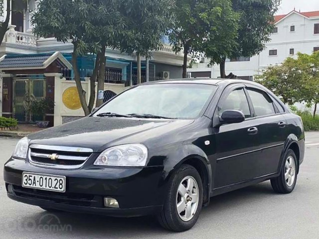 Cần bán xe Chevrolet Lacetti năm 2012, màu đen, 180 triệu0