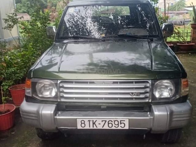 Bán xe Mitsubishi Pajero sản xuất năm 2001, giá tốt0