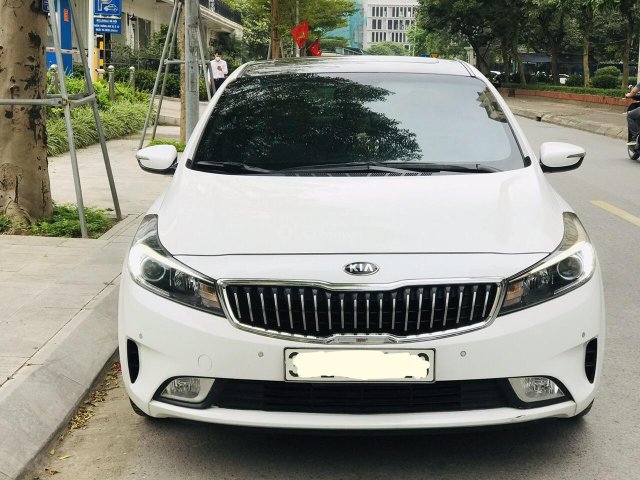 Bán gấp Kia Cerato 2.0AT Sx 2016 giá 525tr, xe chính chủ cần lên đời nên bán nhanh