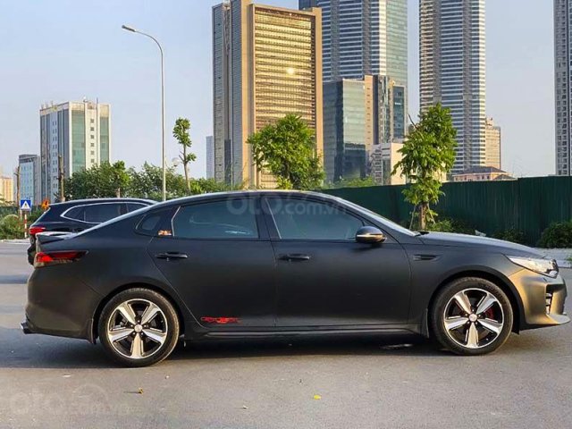 Bán Kia Optima 2.4 GT line năm 2018, màu đen, giá 799tr