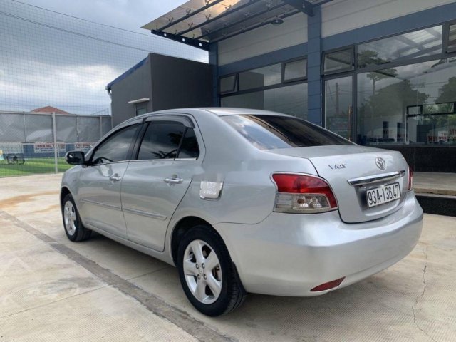 Bán Toyota Vios sản xuất năm 2008 còn mới, giá chỉ 195 triệu