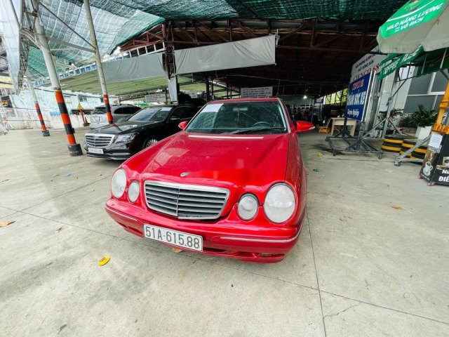 Cần bán Mercedes 2001, màu đỏ, nhập khẩu nguyên chiếc giá cạnh tranh0