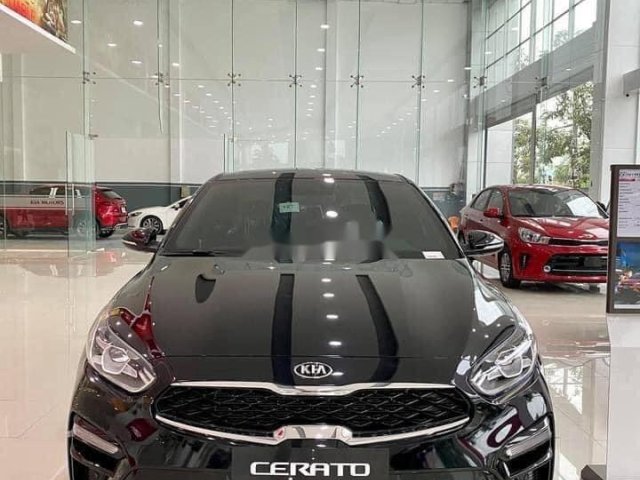 Cần bán Kia Cerato MT đời 2021, màu đen, nhập khẩu, 495tr0