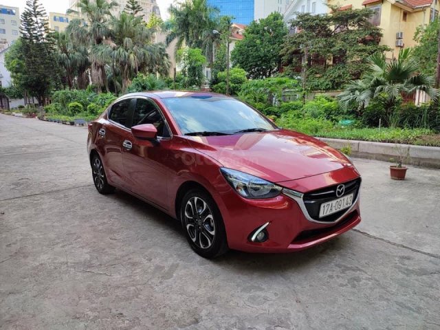 Cần bán gấp Mazda 2, màu đỏ số tự động, 440 triệu