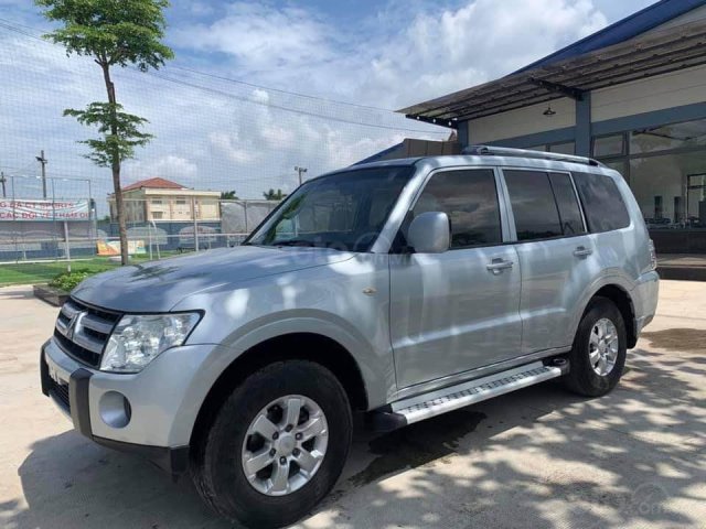 Bán ô tô Mitsubishi Pajero đời 2007, màu bạc số sàn, giá 288tr