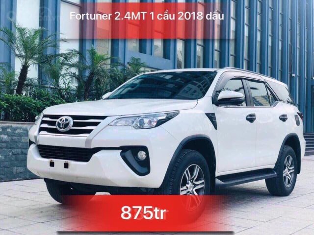 Bán Toyota Fortuner 2018, màu trắng, 875 triệu0