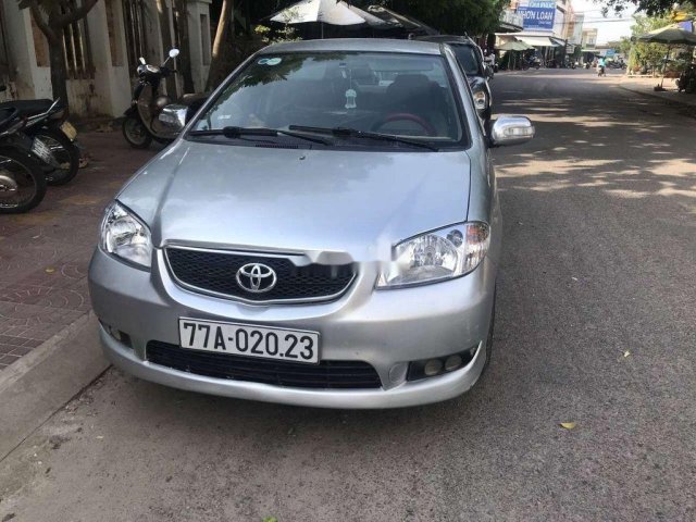 Cần bán Toyota Vios sản xuất 2004 còn mới0