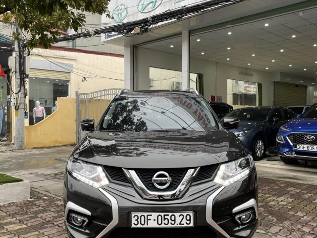 Bán xe Nissan Xtrail Preminum 4WD sản xuất 2017- Đk 20180