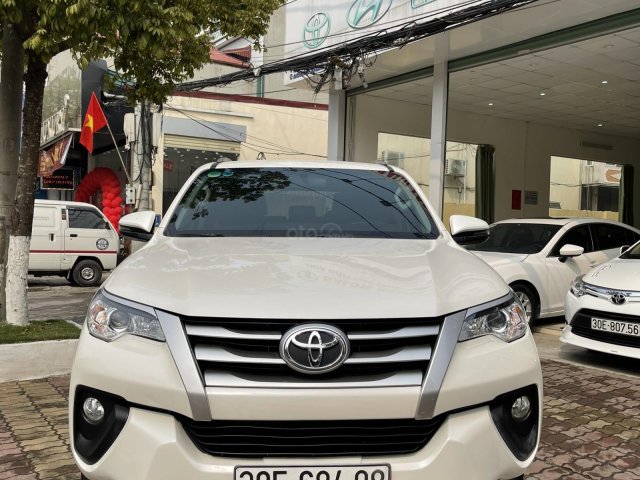 Xe Toyota Fortuner 2.4G 4x2 MT 2019