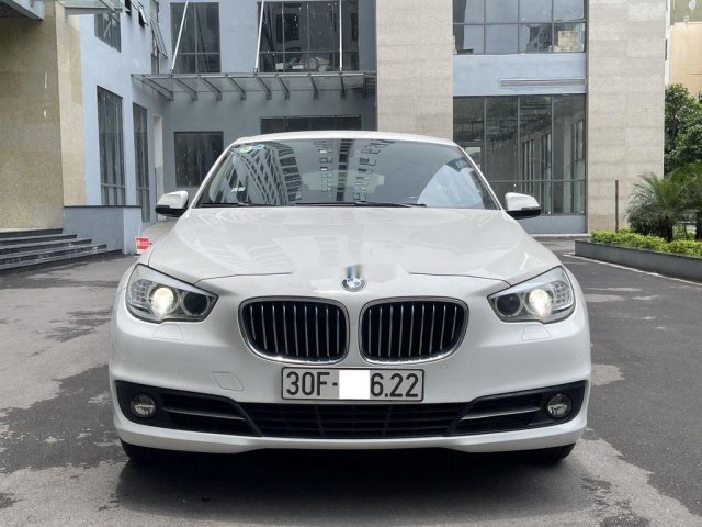 Bán xe BMW 528i GT sản xuất 2013, màu trắng, nhập khẩu nguyên chiếc