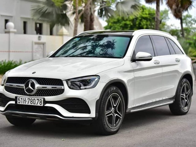 Bán ô tô Mercedes GLC300 Facelift đời 2021, màu trắng