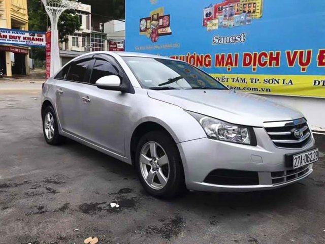 Cần bán xe Daewoo Lacetti SE 2010, màu bạc, nhập khẩu  