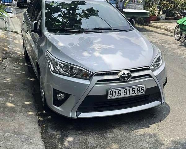 Bán ô tô Toyota Yaris đời 2014, màu bạc, xe nhập  