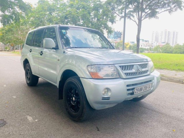 Cần bán lại xe Mitsubishi Pajero năm sản xuất 2003, màu bạc, nhập khẩu nguyên chiếc, 175tr0