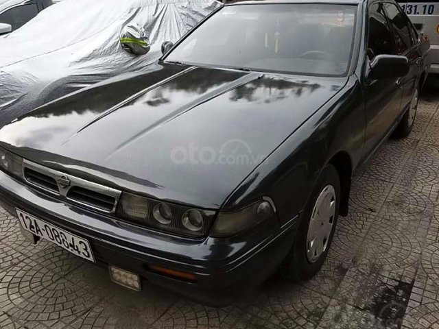 Cần bán xe Nissan Cefiro sản xuất năm 1992, màu xám, xe nhập