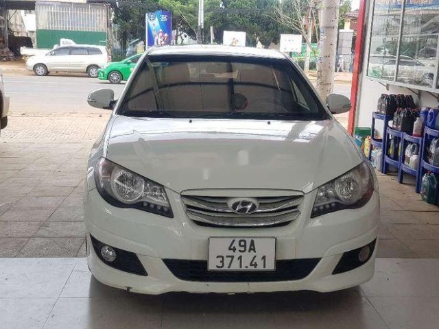 Cần bán lại xe Hyundai Avante sản xuất 2011 còn mới