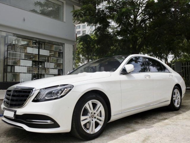 Bán Mercedes S 450L năm 2019 còn mới