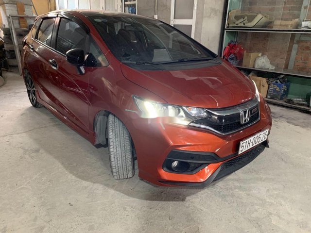 Xe Honda Jazz năm 2019 màu đỏ cam, giá chỉ 519 triệu