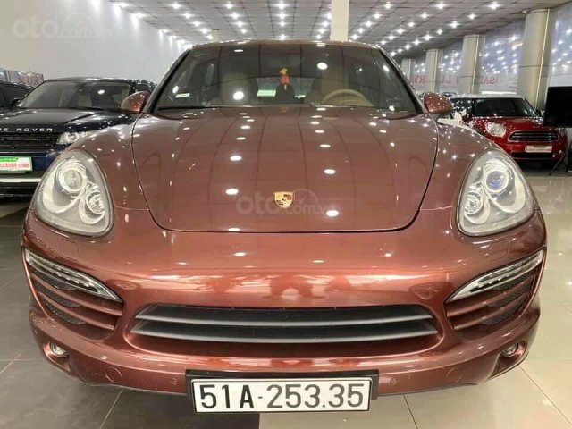 Bán Porsche Cayenne 3.6 sản xuất 2017, màu nâu