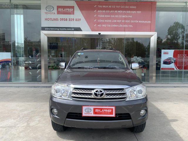 Cần bán xe cá nhân: Toyota Fortuner 2. 7V 4WD 2012 - Màu xám - đi 108.000 km