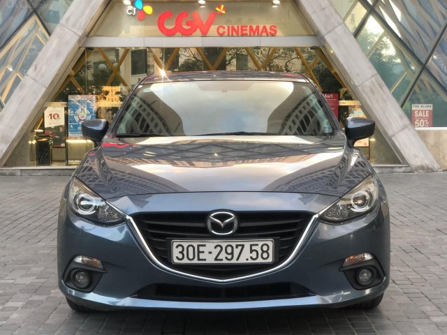 Bán Mazda 3 Hatchback 1.5AT sx 2017, màu xanh, chính chủ từ đầu