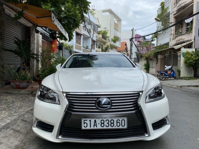 Bán Lexus LS 460L đời 2013, màu trắng, xe nhập