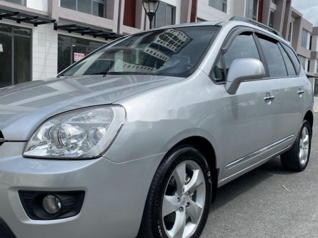 Bán xe Kia Carens sản xuất năm 2009, màu bạc, nhập khẩu nguyên chiếc số sàn, giá chỉ 248 triệu