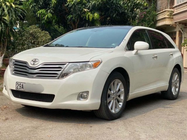 Cần bán lại xe Toyota Venza 2.7 LE năm 2009, màu trắng, xe nhập 0