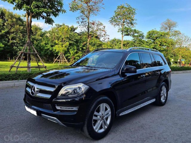 Bán Mercedes GL 350 CDI 4Matic đời 2014, màu đen mới chạy 80450km