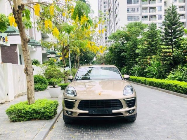 Bán ô tô Porsche Macan đời 2016, màu vàng cát