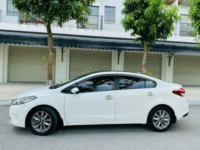 Bán Kia Cerato đời 2016, màu bạc giá cạnh tranh