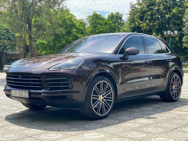 Cần bán gấp Porsche Cayenne sản xuất 2021, màu nâu