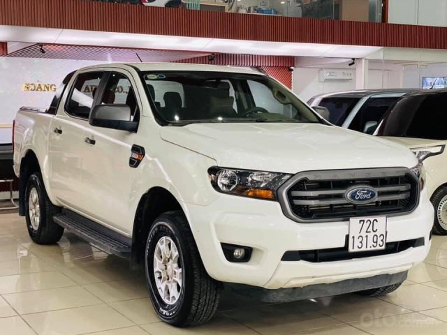 Bán Ford Ranger XLS năm 2018, màu trắng số sàn0