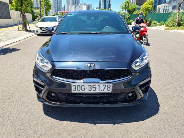 Cần bán xe Kia Cerato 2020, màu xanh đen, giá chỉ 645 triệu