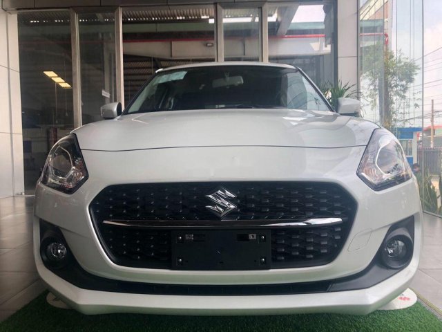 Cần bán Suzuki Swift đời 2021, màu trắng, nhập khẩu, 549.9 triệu0