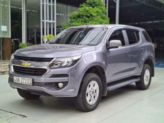 Bán xe Chevrolet Trailblazer 2.5AT năm 2018, đăng kí 20190