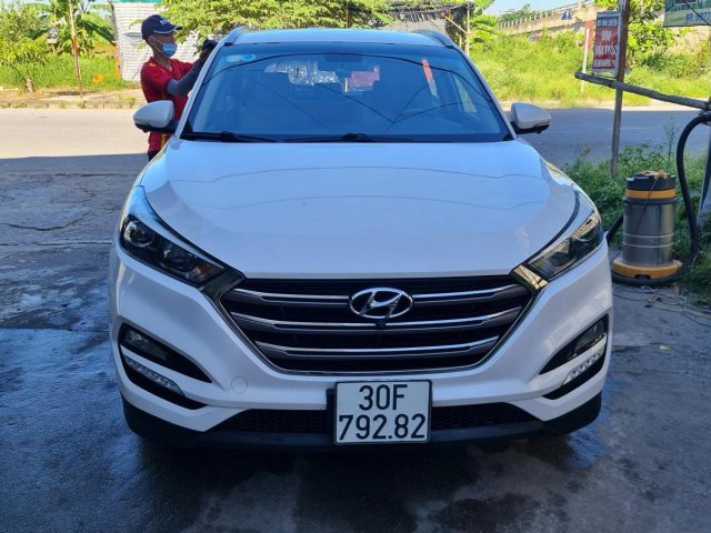 Bán xeHyundai Tucson AT 2.0 sản xuất 2018