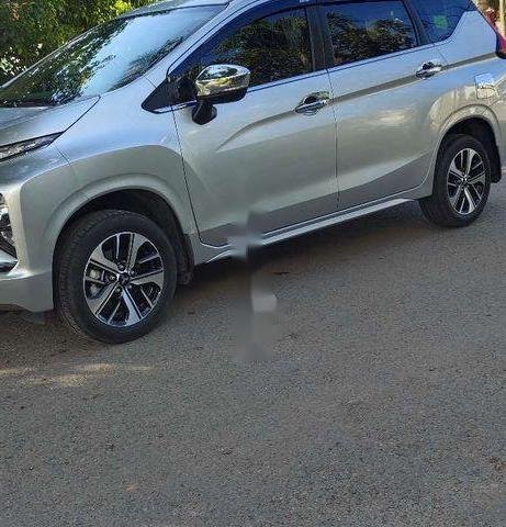 Bán Mitsubishi Xpander đời 2020, màu bạc, nhập khẩu nguyên chiếc xe gia đình