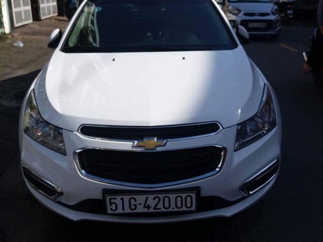 Cần bán gấp Chevrolet Cruze 1.6L sản xuất 2017, giá 315tr