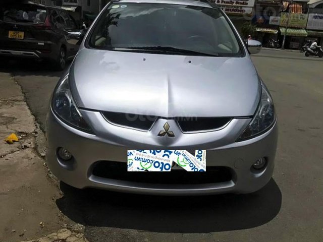 Bán Mitsubishi Grandis 2.4 đời 2008, màu bạc 0