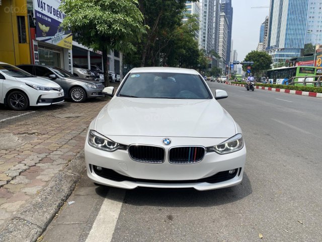 BMW 320i động cơ 2.0 sx 2013 nhập khẩu