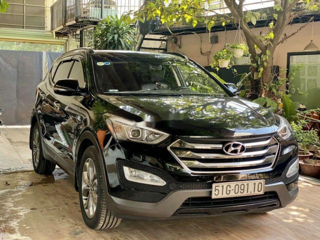 Bán Hyundai Santa Fe năm 2015, màu đen còn mới, giá 789tr