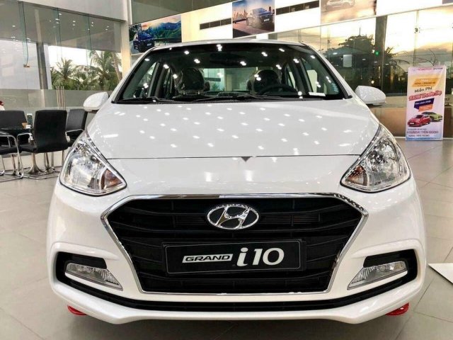 Cần bán xe Hyundai Grand i10 năm sản xuất 2021, màu trắng, nhập khẩu nguyên chiếc0