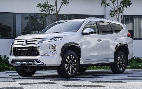 Cần bán xe Mitsubishi Pajero Sport 2021, màu trắng, nhập khẩu0