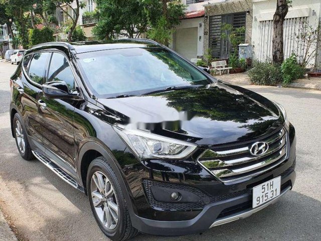 Bán Hyundai Santa Fe sản xuất năm 2012, màu đen, nhập khẩu 0