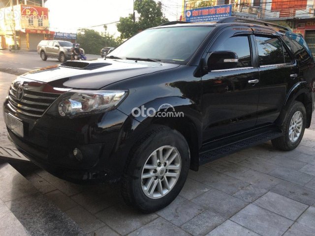 Cần bán xe Toyota Fortuner sản xuất năm 2015